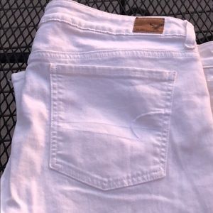 American Eagle White Jegging (size 18)